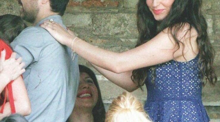 Κατερίνα Παπουτσάκη: Νέες φωτογραφίες από τη "μυστική" βάφτιση του γιου της