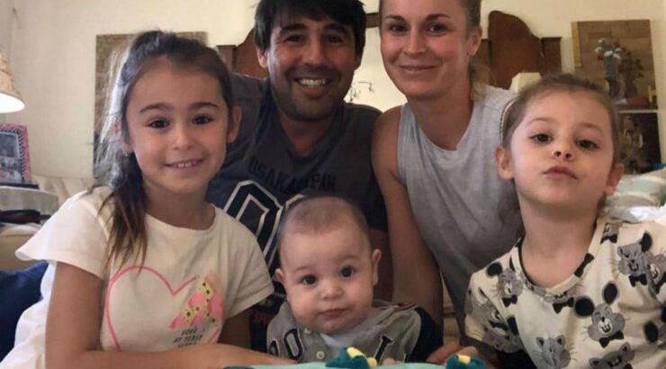 Μάρκος Παγδατής: Δείτε τον να γυμνάζεται έχοντας αγκαλιά τον έξι μηνών γιο του! [βίντεο]