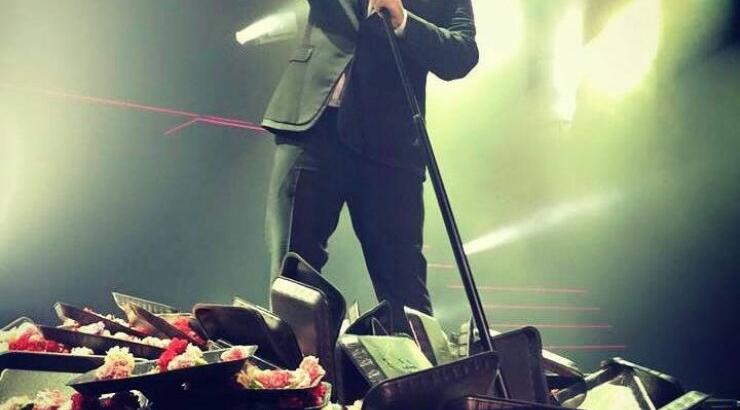 Απίστευτο! Ζητούν 30 ευρώ για επίσκεψη στον τάφο του Παντελίδη! [εικόνα]