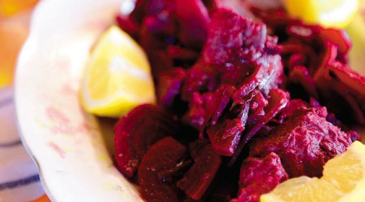 Παντζάρια με κρέας χοιρινό