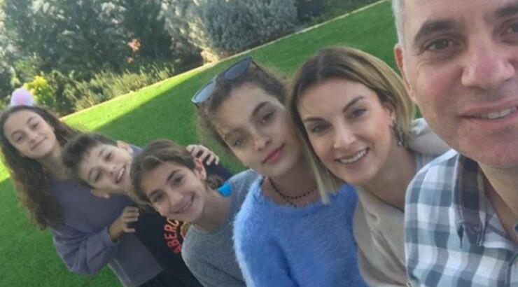 Γιώτα Παπαδοπούλου: Παιχνίδι στη φύση με τα παιδιά της [εικόνες]