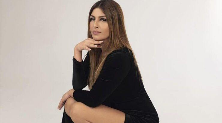 Έλενα Παπαρίζου: "Δεν μπορώ να αρέσω σε όλους, δεν αναγκάζω κανέναν να με κοιτάζει και να με ακούει"