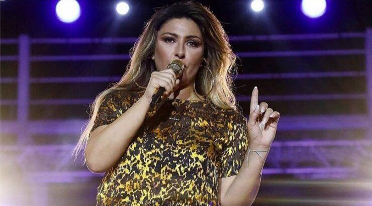 Έλενα Παπαρίζου: Δείτε τι έκανε η μητέρα της ενόσω η ίδια τραγουδούσε on stage [εικόνες]