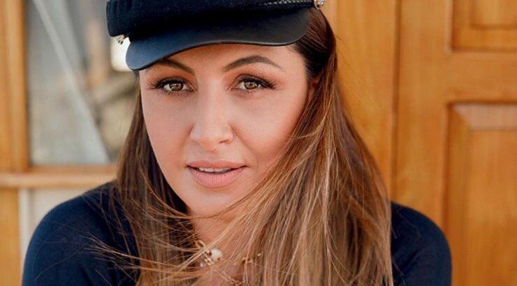 Η Έλενα Παπαρίζου φιγουράρει στην Times Square! [εικόνες & βίντεο]