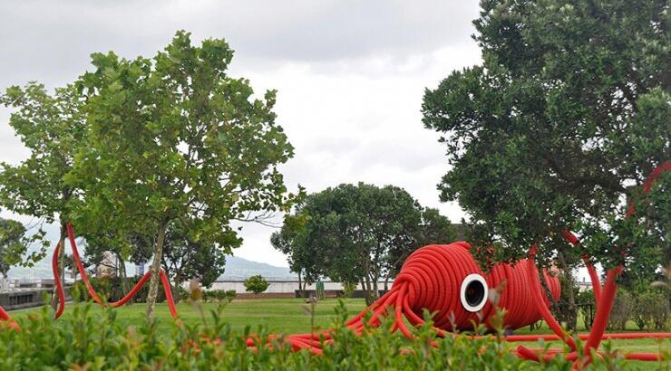 Ένα γιγάντιο καλαμάρι