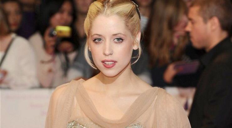 Geldof: Ανέβασε φωτογραφία με… φάντασμα 4 μήνες προτού πεθάνει!