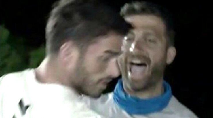 Έξαλλος πανηγυρισμός για τον Κυριάκο Πελεκάνο για τη νίκη του μπροστά στον Τούρκο αντίπαλό του