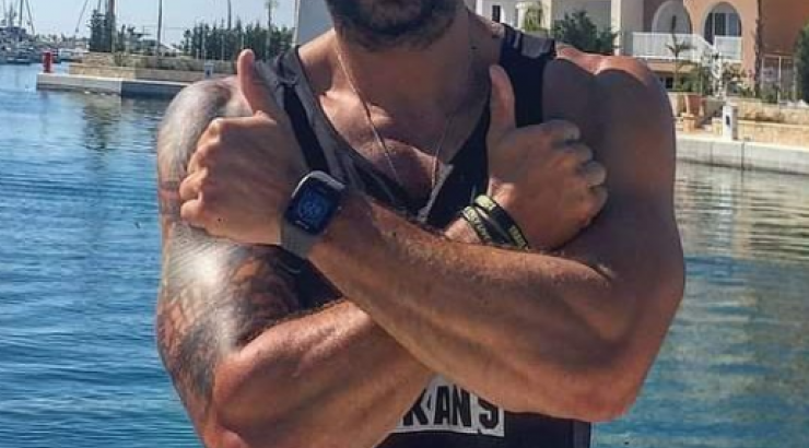 Ο πιο τρυφερός μπαμπάς! Δείτε πως περνάει τα απογεύματα ο Κυριάκος Πελεκάνος με τον γιο του!