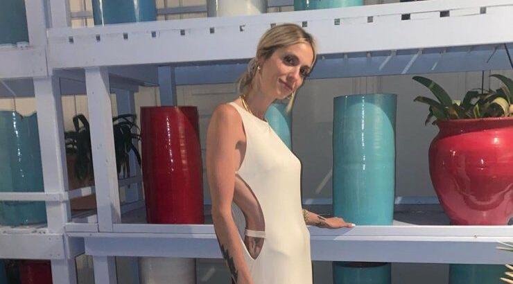 Η γκαρνταρόμπα των διακοπών της Σοφίας Καρβέλα στη Μύκονο 