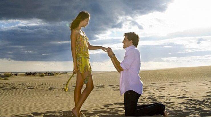 Η ιδανική πρόταση γάμου γίνεται του Αγίου Βαλεντίνου