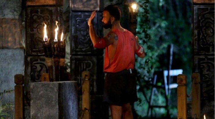 Αποχώρησε ο Περικλής Κονδυλάτος [βίντεο]