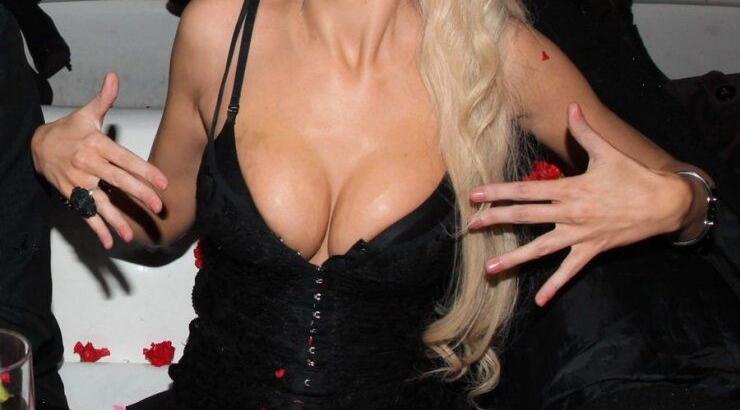 Η μεταμόρφωση της Πετρούλας Κωστίδου!