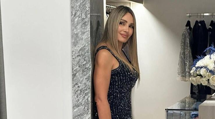 Ελένη Πετρουλάκη: Το στιγμιότυπο με τις 4 πανέμορφες κόρες της [εικόνα]