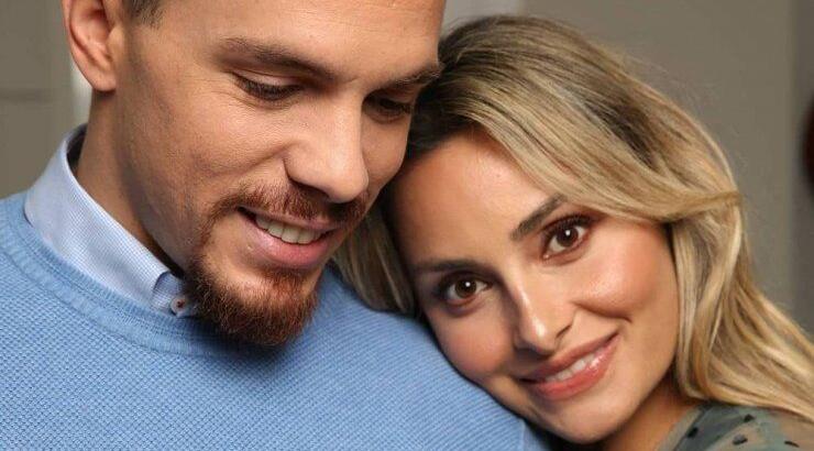 Βασιλική Μιλλούση - Λευτέρης Πετρούνιας: Ρίχνουν "μπουνιές" ο ένας στον άλλο [βίντεο]