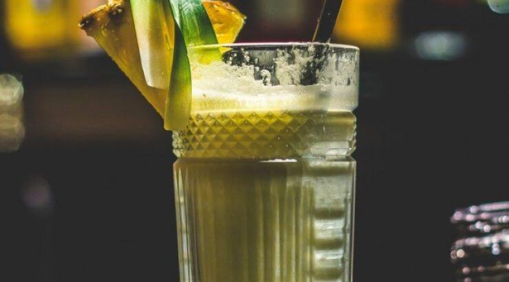 Πώς να ξεφορτωθείς την κυτταρίτιδα με ένα πράσινο "ποτήρι"!