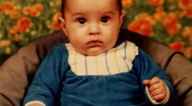 Δεν πάει το μυαλό σας ποιος επώνυμος Κύπριος είναι το αγοράκι στη φωτογραφία!