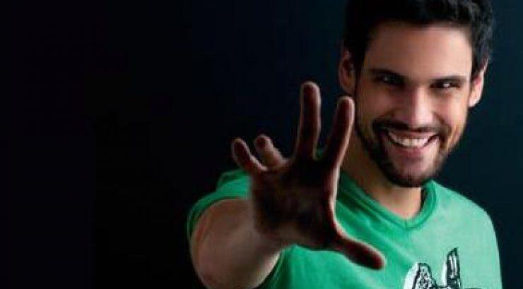 Δημήτρης Ουγγαρέζος: «Δεν θεωρώ δεδομένο ότι ξέρουν όλοι ποιος είμαι»