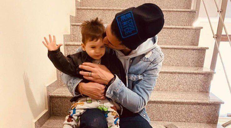 Πιέρος Σωτηρίου: Μοιράστηκε στιγμιότυπο του γιου του και είναι ολόιδιοι! 