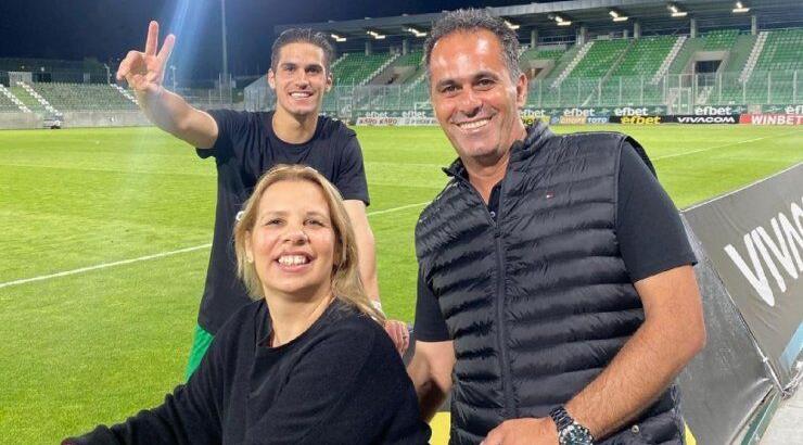 Πιέρος Σωτηρίου: Δείτε τον να κάνει pilates με τη μαμά του! [βίντεο]