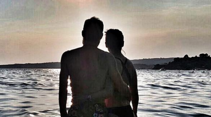 Full in love αγαπημένο ζευγάρι της ελληνικής showbiz στις καλοκαιρινές τους διακοπές!