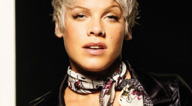 Pink: Ποια είναι η σχέση της διάσημης τραγουδίστριας με την Κύπρο;