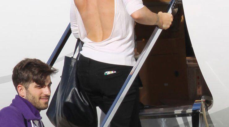 Η Pink και το προσωπικό της αεροπλάνο!