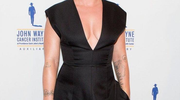 Pink: Η αποστομωτική απάντησή της στα σχόλια για τα κιλά της!