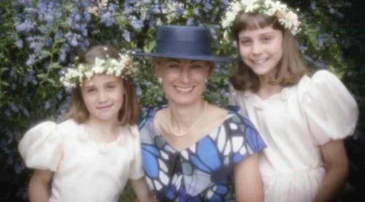 Οι διάσημες αδελφές πόζαραν ως παρανυφάκια, χρόνια πριν!