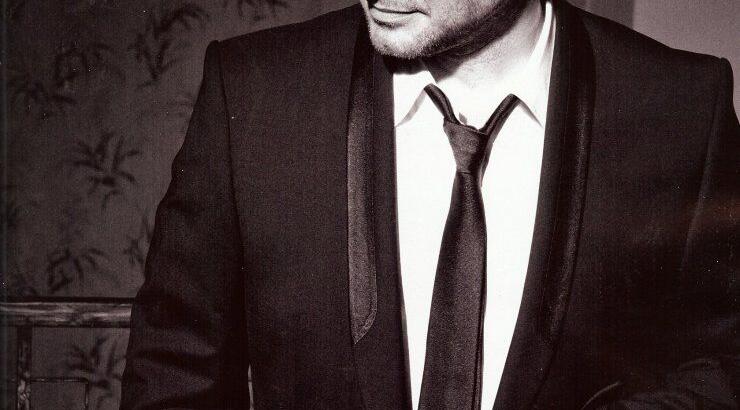 Δείτε τον κούκλο γιο του Γιάννη Πλούταρχου!