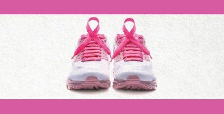 Πορεία με τις ροζ φιγούρες!