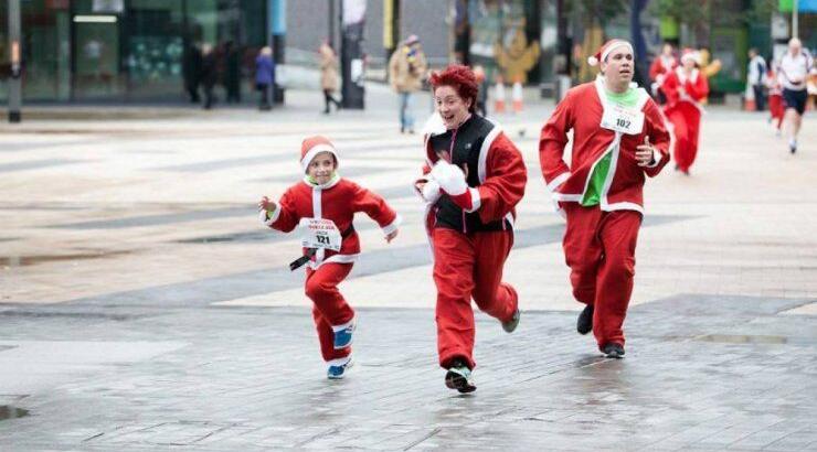 Μία πορεία με μικρούς και μεγάλους Άγιους Βασίληδες