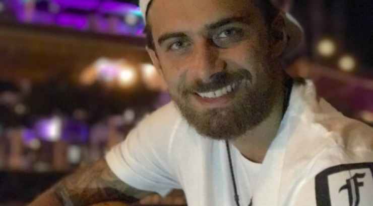 Αποκλειστικό! Η μελαχρινή γυναίκα στο πλευρό του Μάριου Πρίαμου σε βραδινή του έξοδο στην Αγία Νάπα!