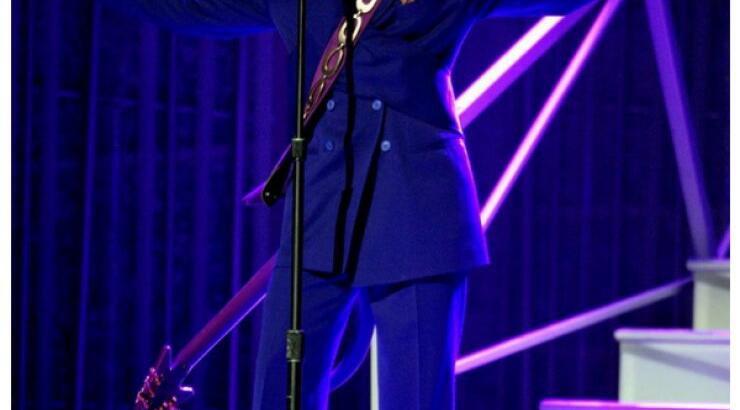 Νεκρός ο τραγουδιστής Prince