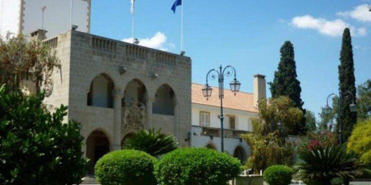 Στο Προεδρικό οι τροικανοί