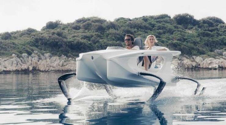 Με στυλ στο νερό