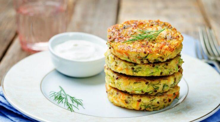 Μπέργκερ με κινόα και γλυκοπατάτα