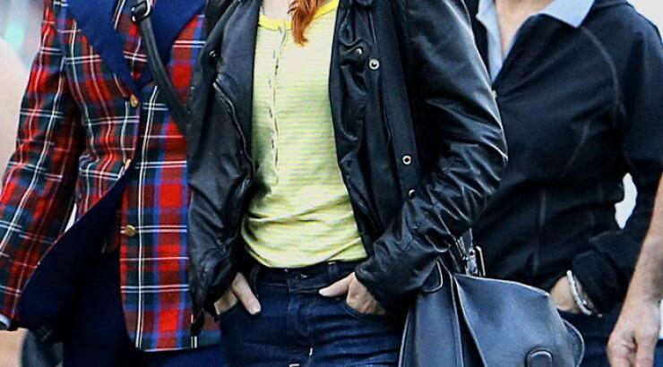 Αναγνωρίζετε αυτή την ηθοποιό που βρέθηκε στη Disneyland;