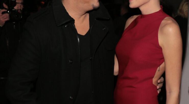 Υβόννη Μπόσνιακ: Η πιο τρυφερή φωτογραφία στην αγκαλιά του Αντώνη Ρέμου!