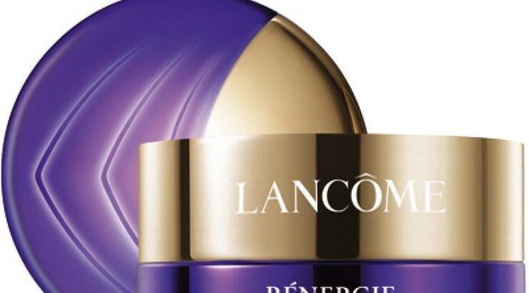 Για επιδερμίδα που να δείχνει αναζωογονημένη και πιο φωτεινή επέλεξε...