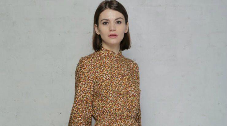 Υιοθέτησε το ρετρό ύφος και στις casual εμφανίσεις σου