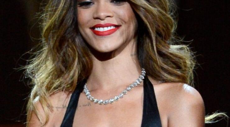 Full στη μαριχουάνα ένα από τα λεωφορεία με τα οποία κάνει περιοδεία η Rihanna!