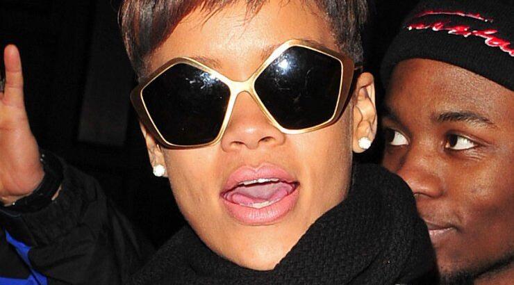 Sun με κοιτάς!