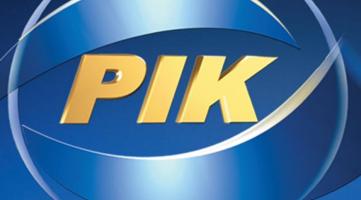 Παρουσιαστής του ΡΙΚ σε σπάνια βραδινή του έξοδο με τη σύντροφό του!