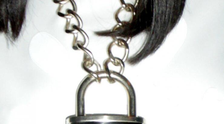 Η Rihanna έβαλε λουκέτο [φωτογραφίες]