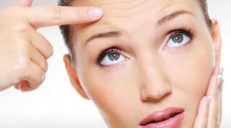  Οι 4 παράγοντες που οδηγούν σε πεσμένα βλέφαρα 