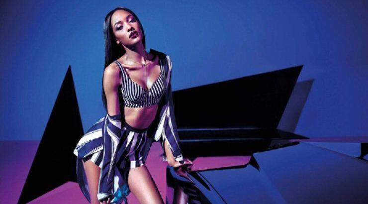 Η καμπάνια της Rihanna για την River Island