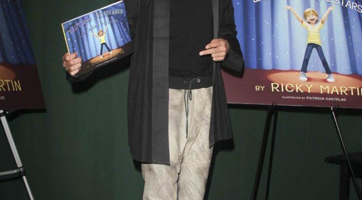 O Ricky Martin έγραψε βιβλίο!