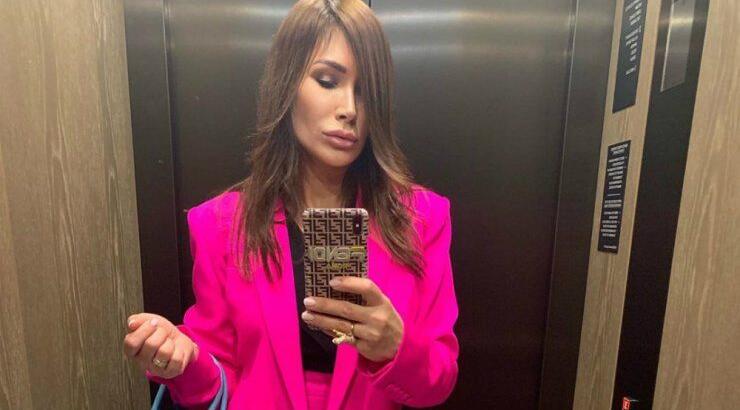 Ροντίκα Καρογιάν: Το glamourous lunch που ετοίμασε σε φίλες [εικόνες & βίντεο]