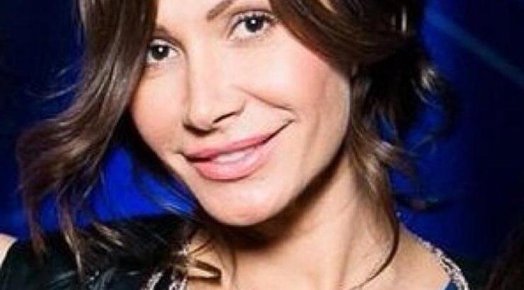 Rodica Dinisiuc Κάρογιαν: Η φωτογραφία με τους άνδρες της ζωής της