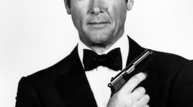 Έφυγε από τη ζωή ο Roger Moore που υποδύθηκε επτά φορές τον James Bond!